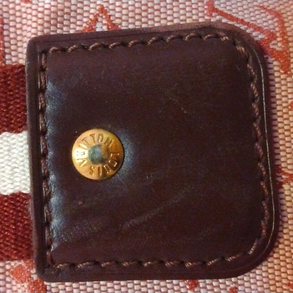 Louis Vuitton multifunctional bag - Picture 4 of 8